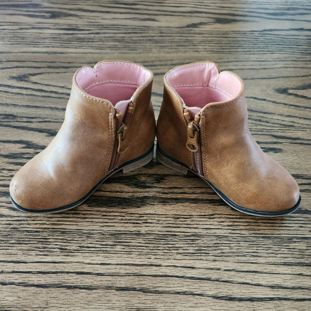 Cat & Jack Toddler Boot Lot - Picture 15 of 16